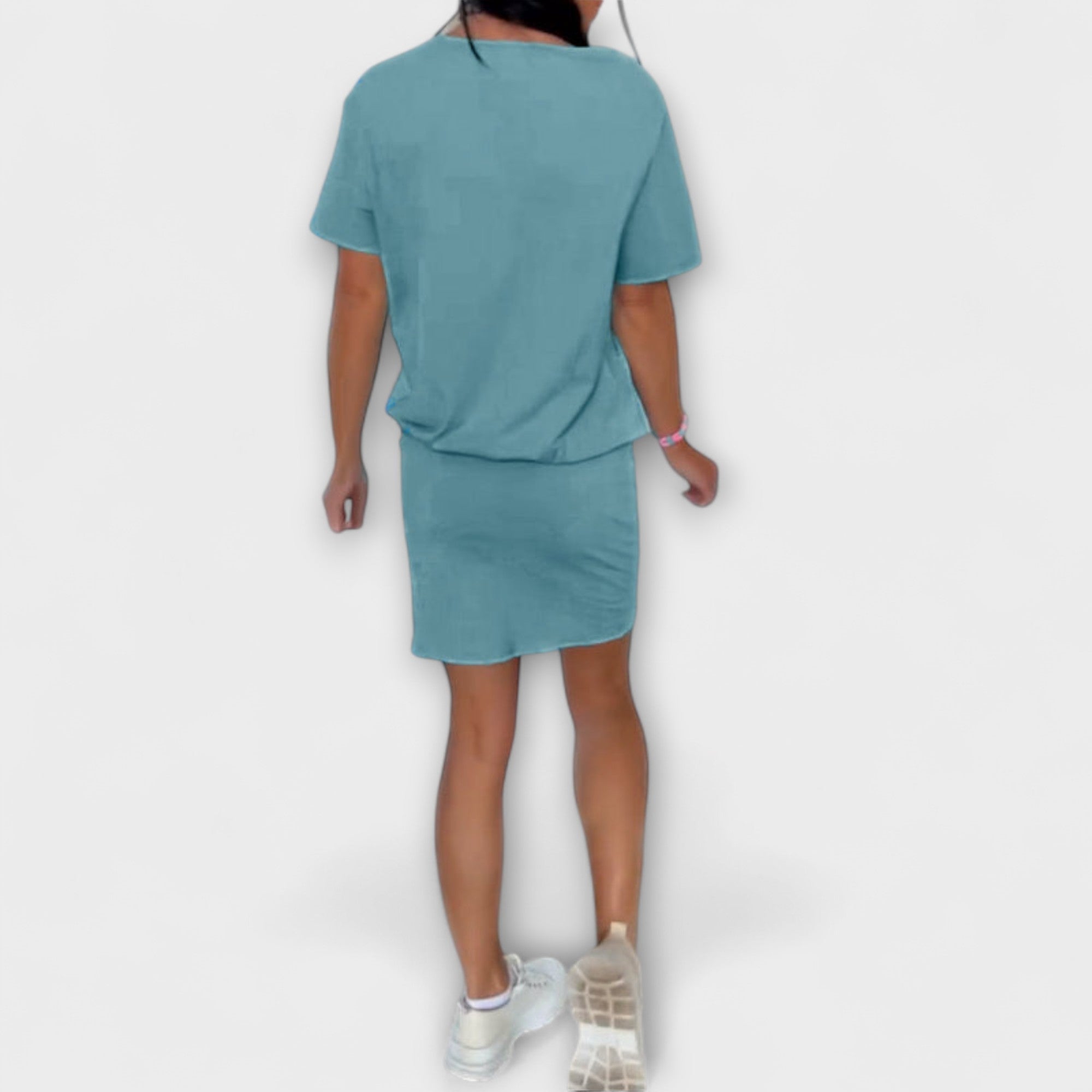 Lídia - Vestido Ajustado Elegante